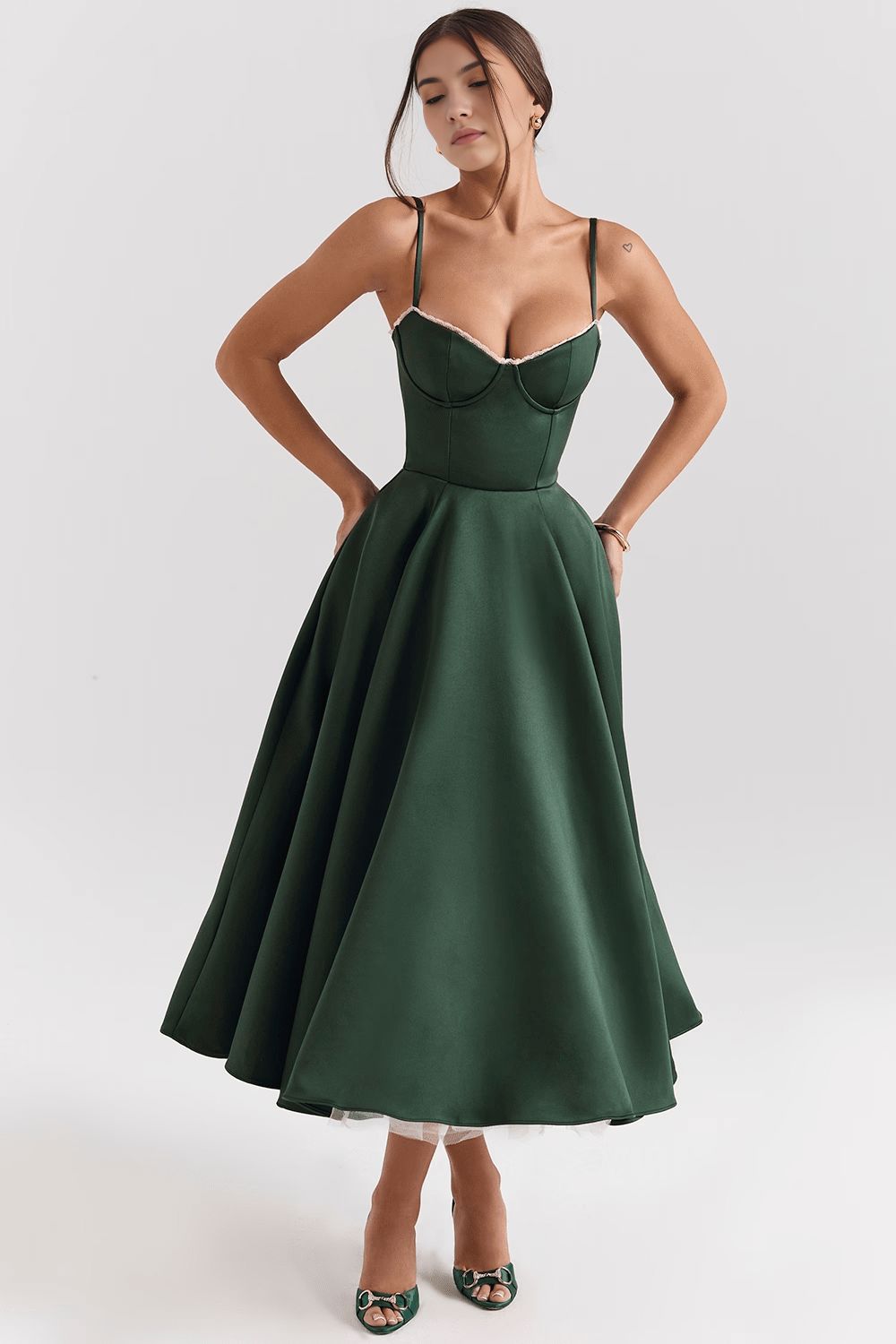 Retro Abendkleid mit Petticoat Retro Abendkleid mit Petticoat Rosa Chic